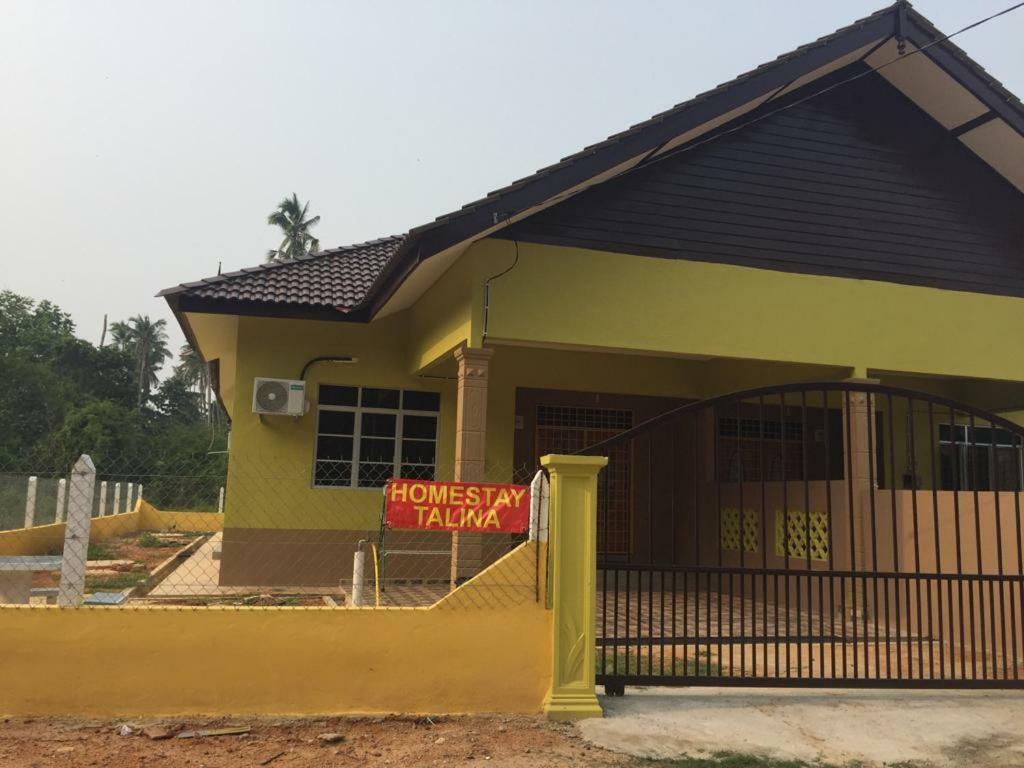 Homestay Talina Kuala Terengganu Exterior foto